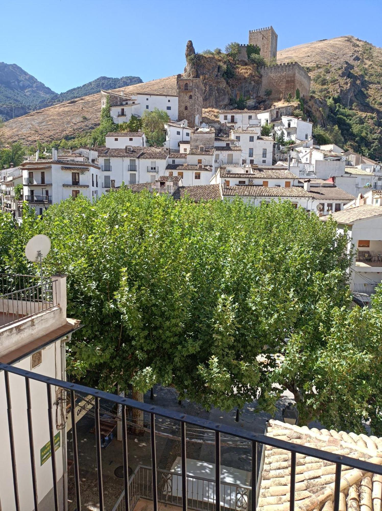 Casa Rural Plaza De Santa Maria Cazorla Δωμάτιο φωτογραφία